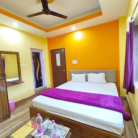 Goroomgo Sahoo Palace Puri - Prime Location Near Sea Beach - Excellent Service With Parking Facilities Екстер'єр фото