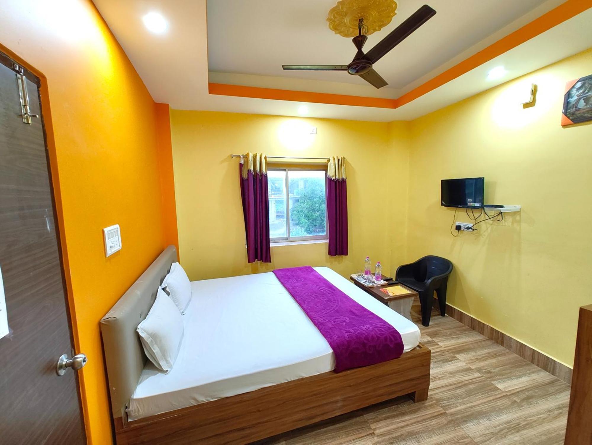 Goroomgo Sahoo Palace Puri - Prime Location Near Sea Beach - Excellent Service With Parking Facilities Екстер'єр фото