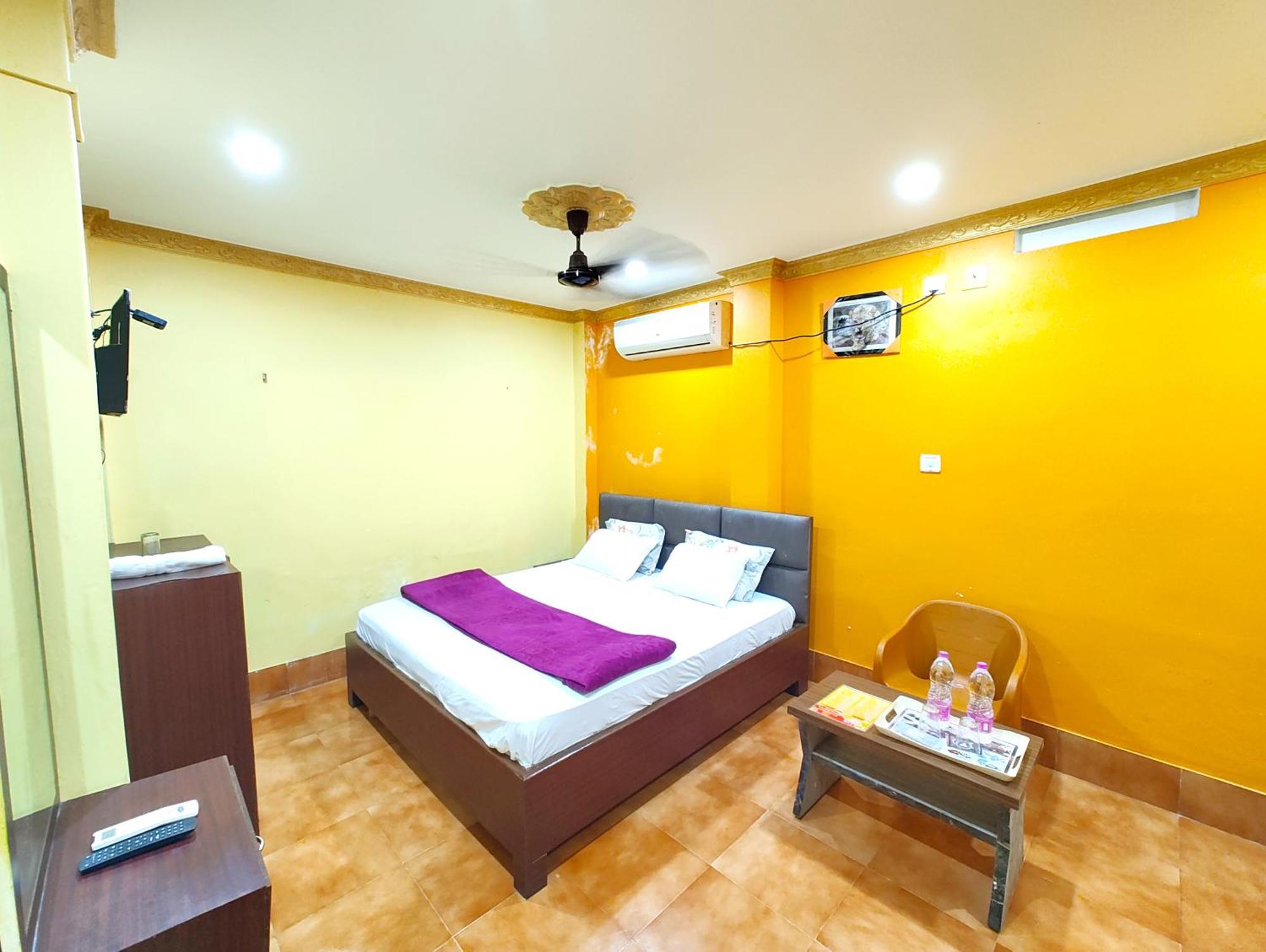 Goroomgo Sahoo Palace Puri - Prime Location Near Sea Beach - Excellent Service With Parking Facilities Екстер'єр фото
