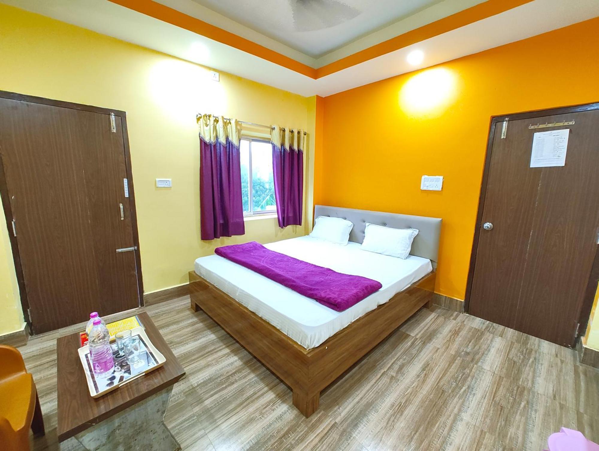 Goroomgo Sahoo Palace Puri - Prime Location Near Sea Beach - Excellent Service With Parking Facilities Екстер'єр фото